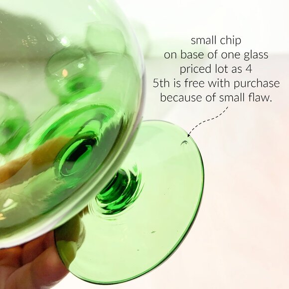 Vintage Set of 4 Green Glass Brandy Glasses / Spirit Glasses / Brandy Snifters - Picture 10 of 10